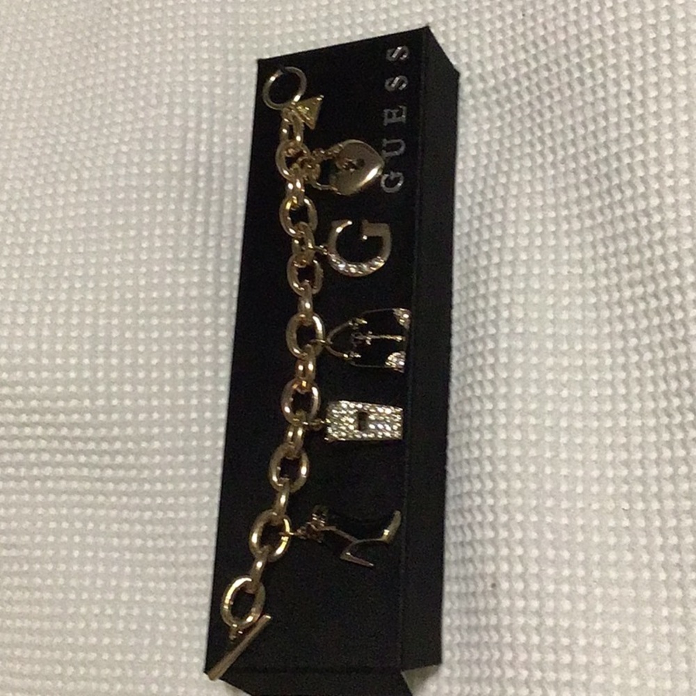 Guess NWT - Picture 3 of 3